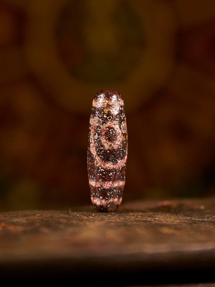 Tibetan Zhangzhung Era Two-Eyed Wish-Fulfilling Agate Dzi Bead