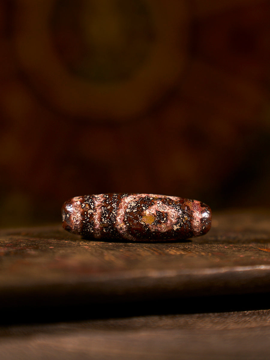 Tibetan Zhangzhung Era Two-Eyed Wish-Fulfilling Agate Dzi Bead