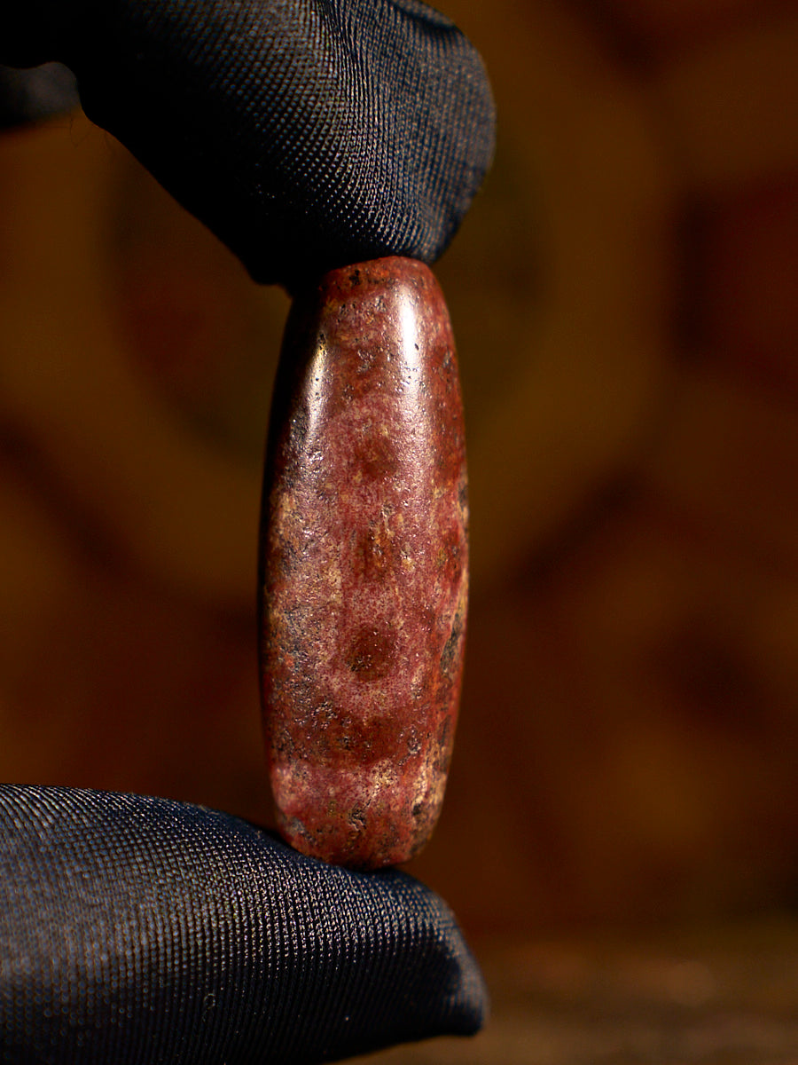 Himalayan Lightning Blessing Five-Eyed Agate Dzi Bead