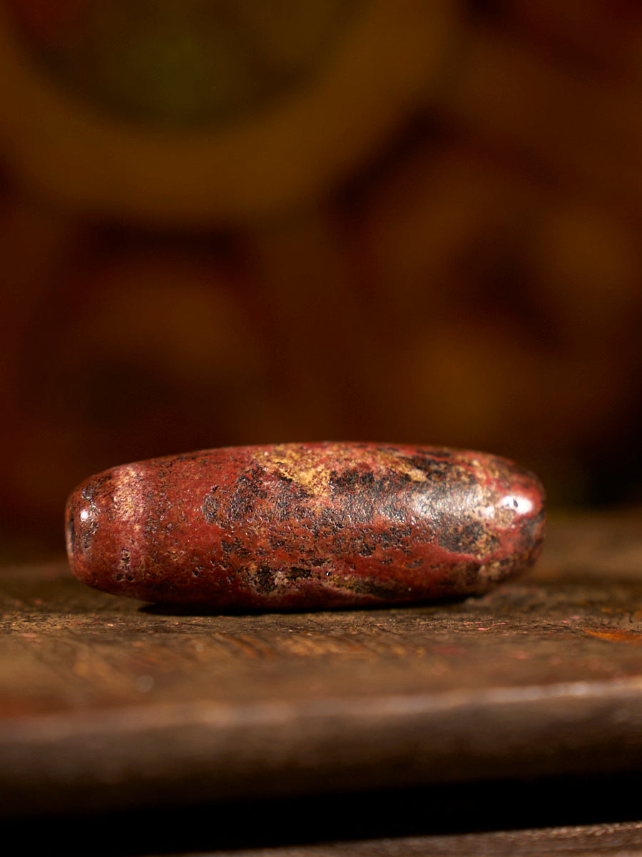 Himalayan Lightning Blessing Five-Eyed Agate Dzi Bead