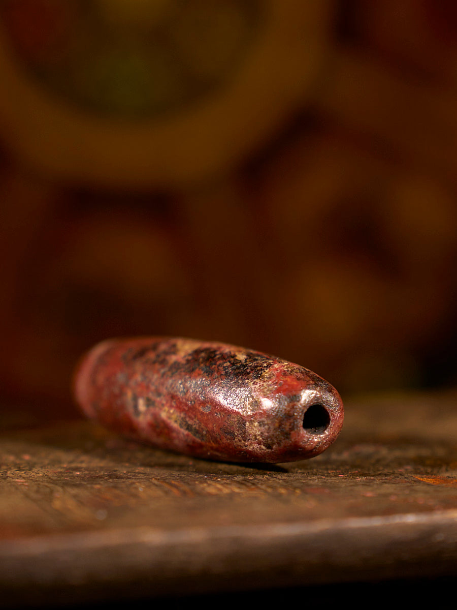 Himalayan Lightning Blessing Five-Eyed Agate Dzi Bead
