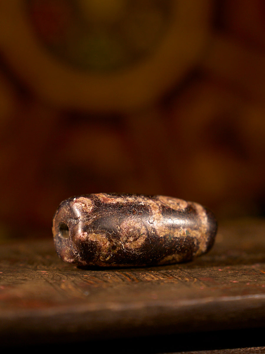 Zhangzhung Era Millennial Broken Nine-Eyed Agate Dzi Bead