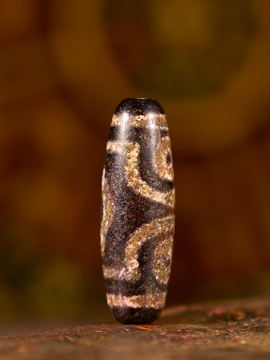 Zhangzhung Era Fortune Three-Eyed Agate Dzi Bead