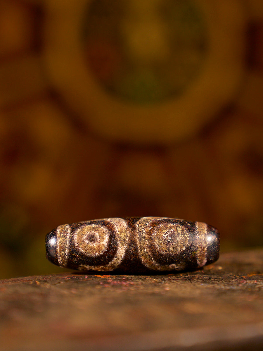 Zhangzhung Era Fortune Three-Eyed Agate Dzi Bead