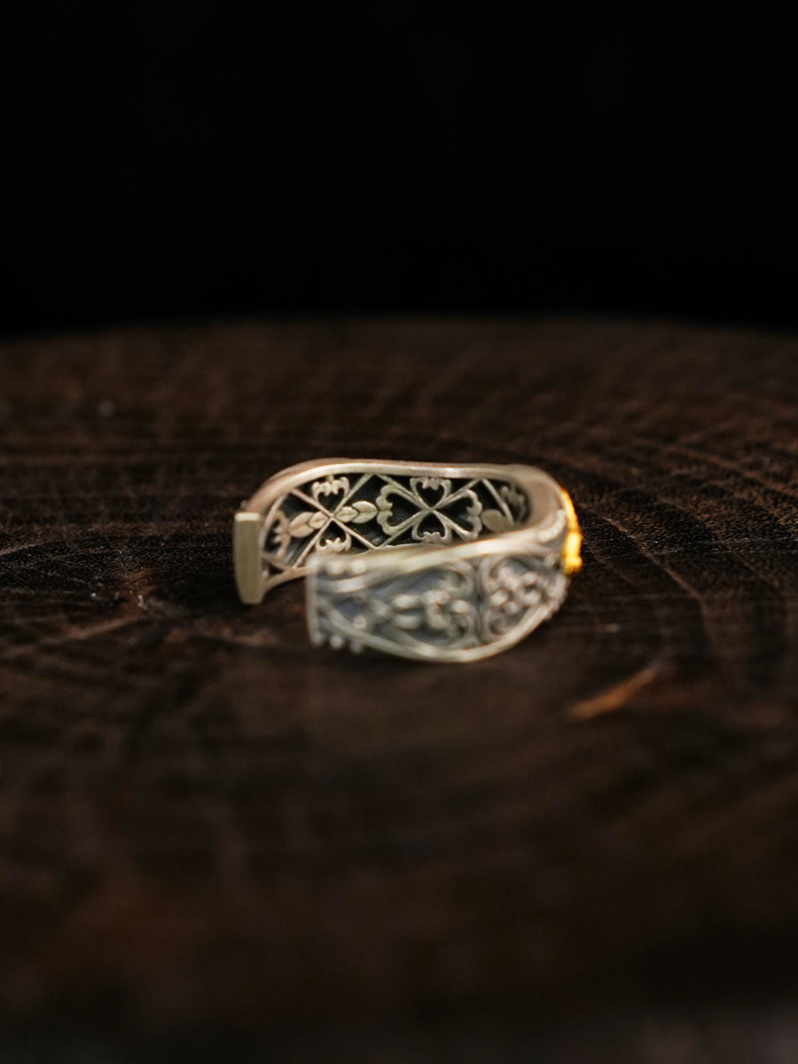 Sacred Elegance Pure Silver Ring