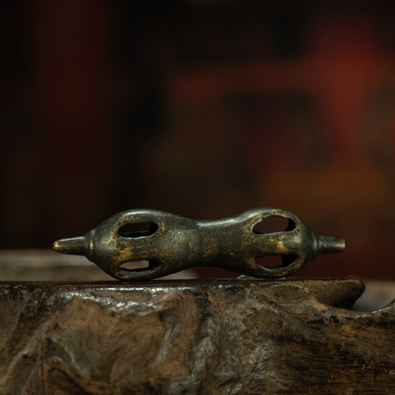 Yuan Dynasty Tibetan Sky Iron Four-Prong Vajra Thogchag – Extremely Rare Personal Ritual Scepter