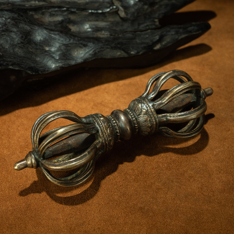 Tibetan Antique Nine-Prong Vajra Dorje in Lima Copper – High-Grade Ritual Scepter, Ali Region Monastery