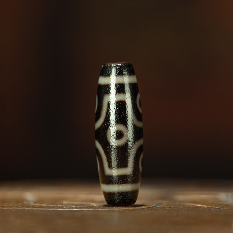 Tibetan Pure Vajra Cross Six-Eye Dzi Bead – Legendary Totem, Perfect Condition, Nine-Eye Shale