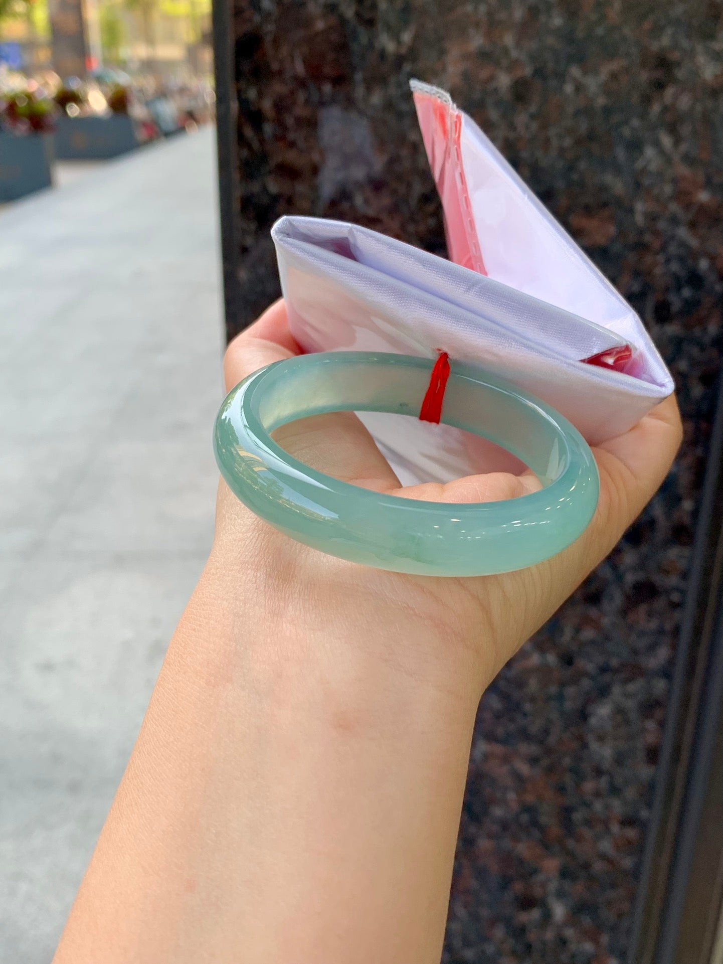 52.3-46.5-12.1-7.5 Ice-clear Imperial Concubine jade bangle
